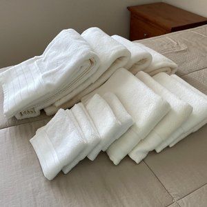 Ralph Lauren 12 Piece Towel Set